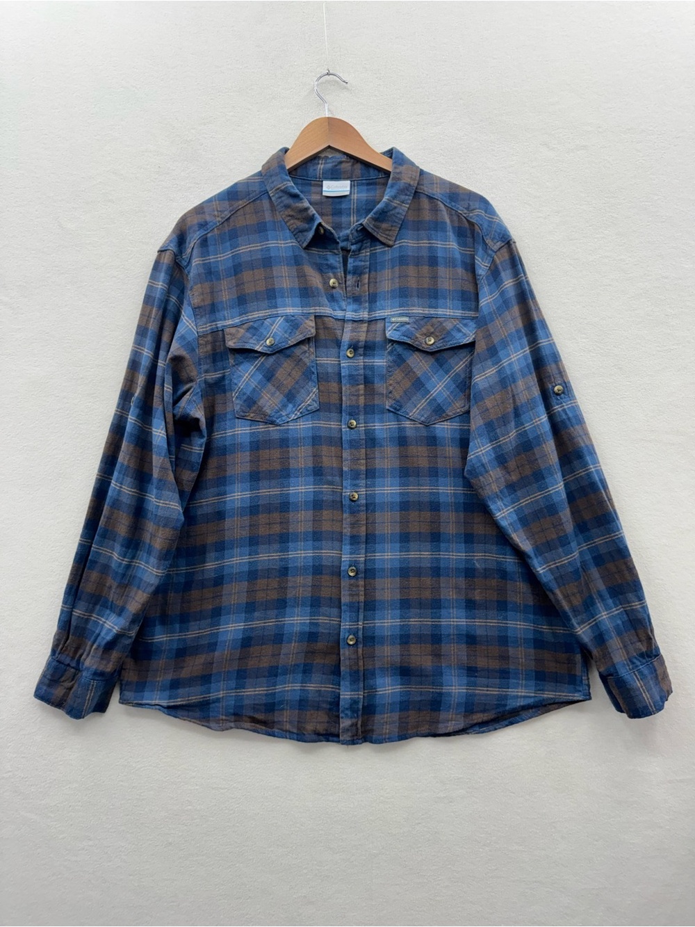 Columbia Men’s XL Flannel Plaid Button Up Long Sleeve Blue Brown
